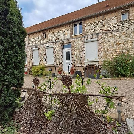 Maison Longere Les Camelias Vinneuf Extérieur photo
